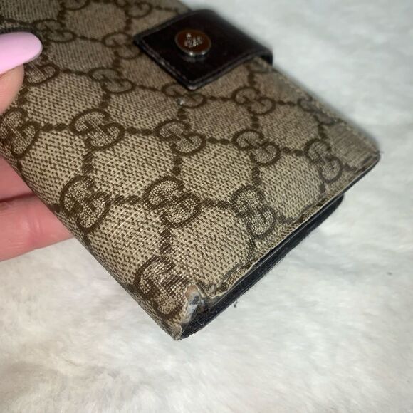 Authentic GUCCI GG Logo Kisslock Wallet - Picture 5 of 13